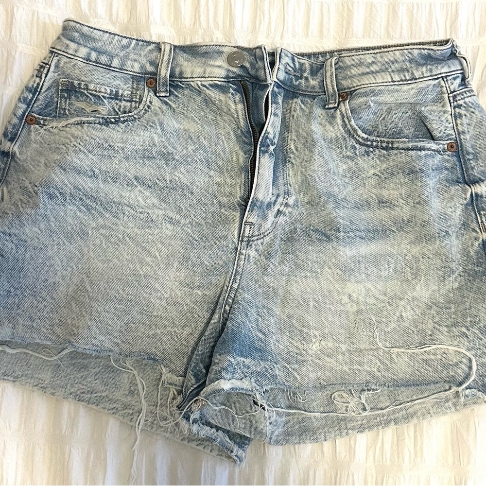 AE Faded High Waisted Jean Shorts - Size 12